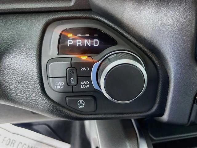 2026 Ram 1500 Express Crew Cab 4x4 57 Box