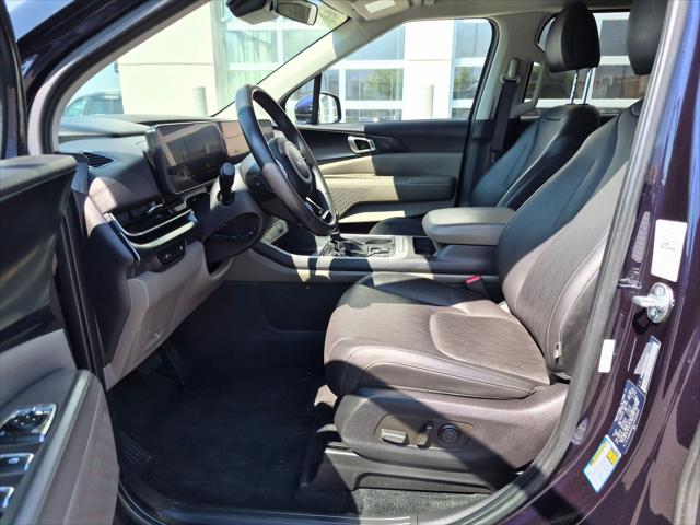 2025 Kia Carnival MPV LXS