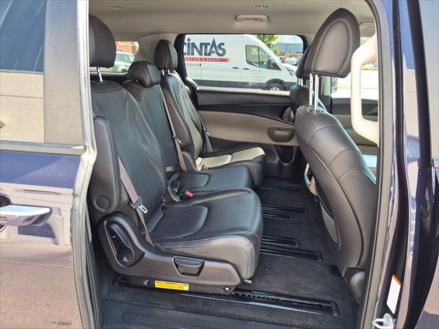 2025 Kia Carnival MPV LXS