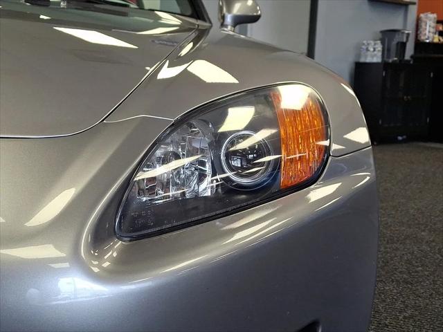2000 Honda S2000 Base