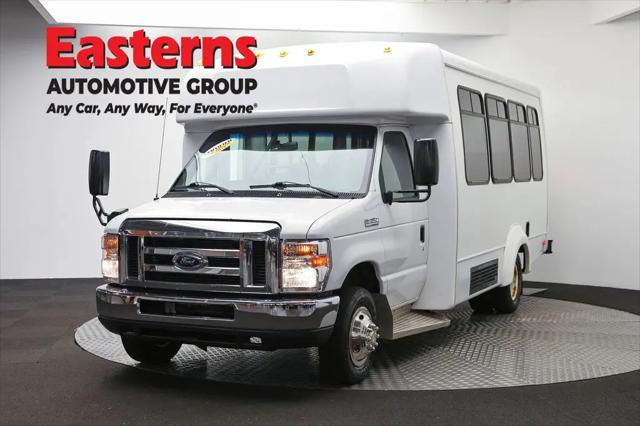 2018 Ford E-350 Cutaway E-350 for sale in Temple Hills, MD