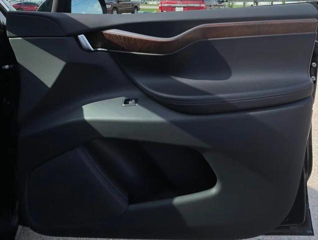 2020 Tesla Model X Long Range Dual Motor All-Wheel Drive