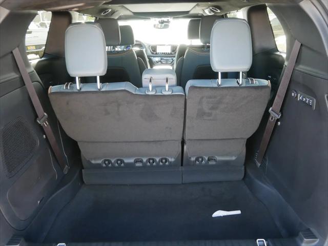 2027 Chrysler Pacifica Pinnacle