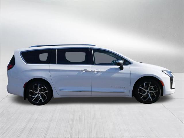 2027 Chrysler Pacifica Pinnacle