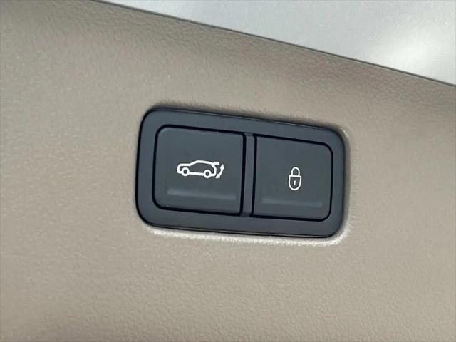 2026 Genesis GV70 Prestige AWD