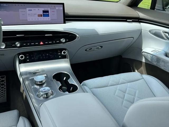 2026 Genesis GV70 Prestige AWD