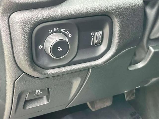 2024 Ram 1500 Laramie Crew Cab 4x2 57 Box