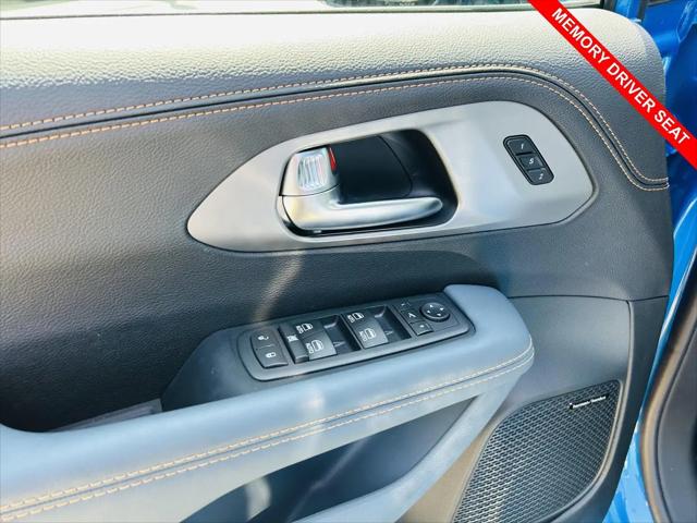 2027 Chrysler Pacifica Pinnacle