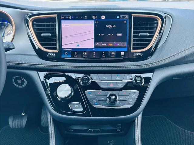 2027 Chrysler Pacifica Pinnacle