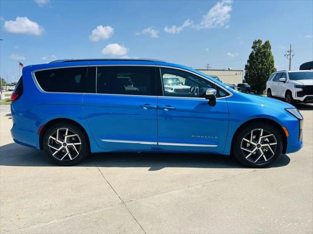 2027 Chrysler Pacifica Pinnacle