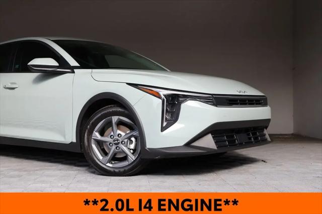 2026 Kia K4 LXS
