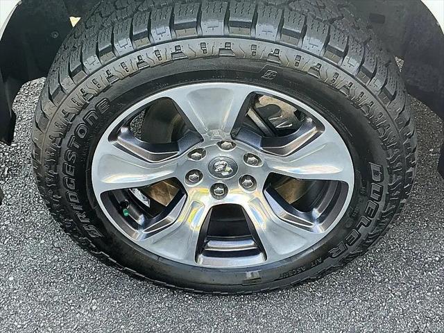 2022 Ram 1500 Laramie Crew Cab 4x4 57 Box