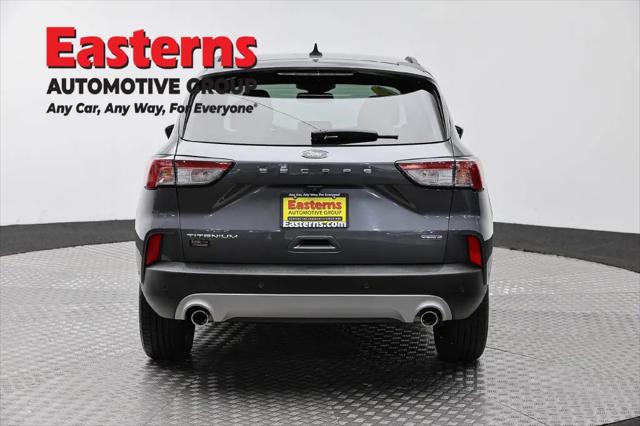 2021 Ford Escape Titanium Hybrid