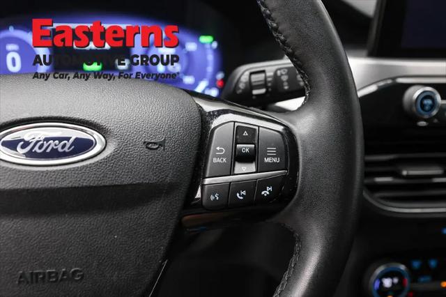 2021 Ford Escape Titanium Hybrid