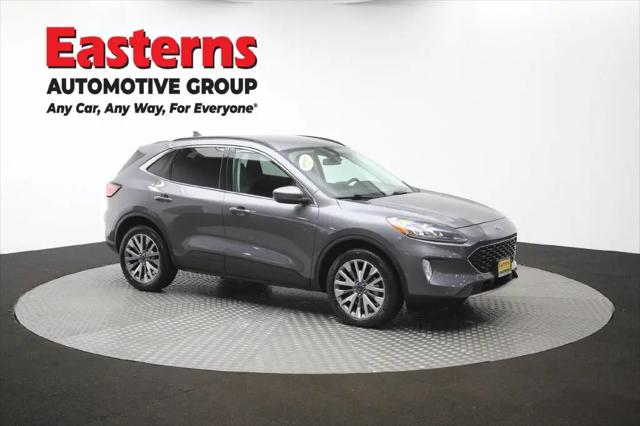 2021 Ford Escape Titanium Hybrid
