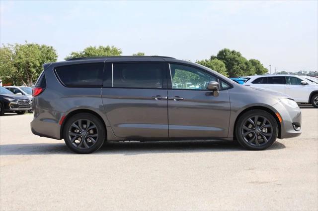 2019 Chrysler Pacifica Touring Plus