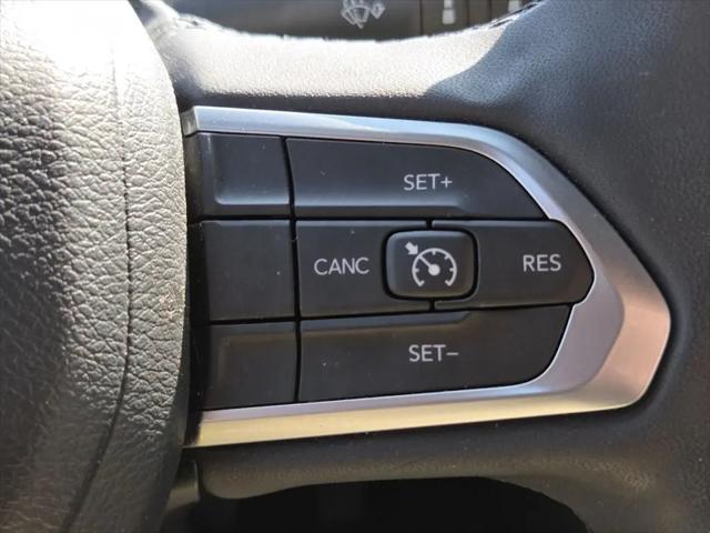 2023 Jeep Compass Latitude Lux FWD