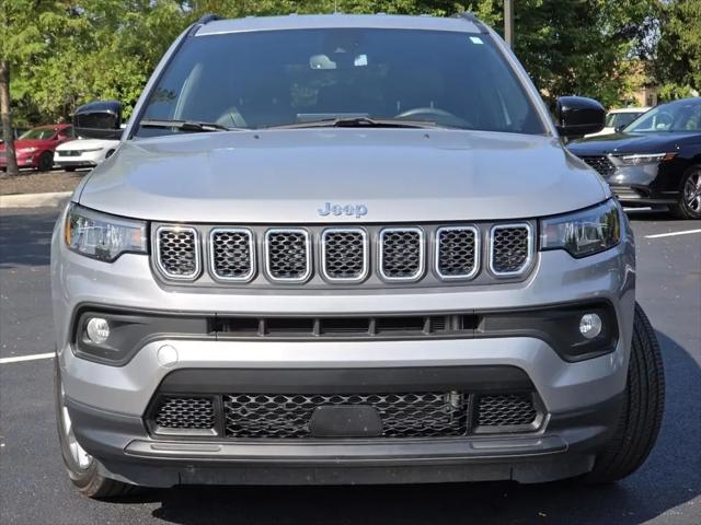 2023 Jeep Compass Latitude Lux FWD