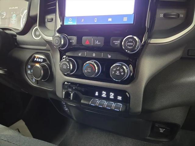 2025 Ram 1500 Big Horn Crew Cab 4x4 64 Box