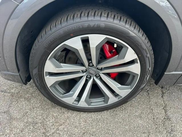 2019 Audi Q8 55 Premium