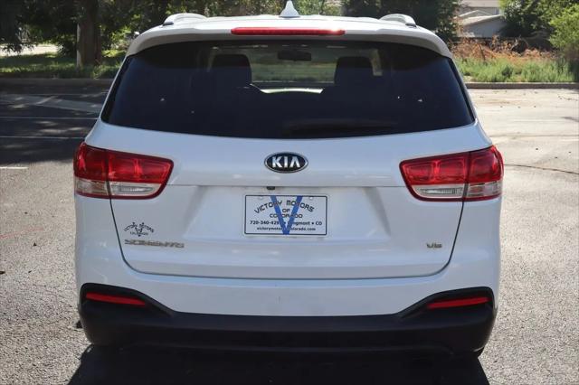 2016 Kia Sorento 3.3L LX