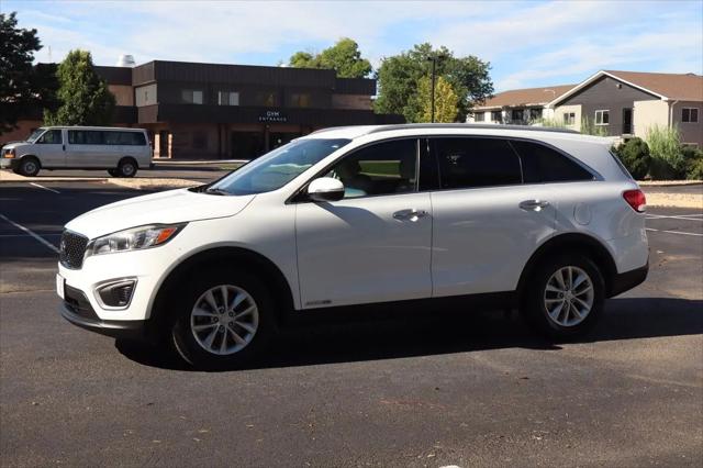 2016 Kia Sorento 3.3L LX