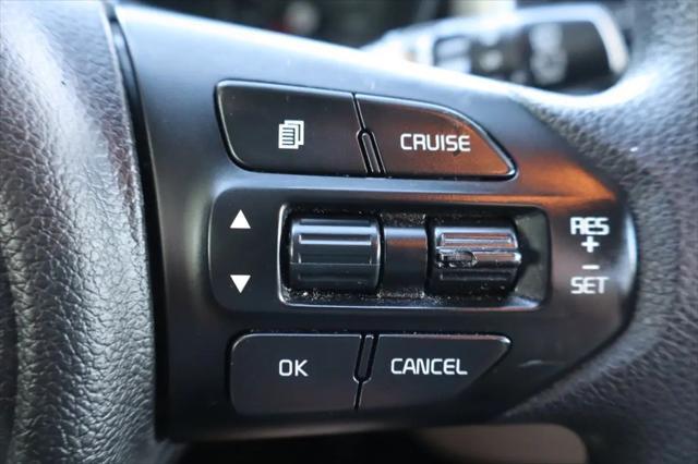 2016 Kia Sorento 3.3L LX