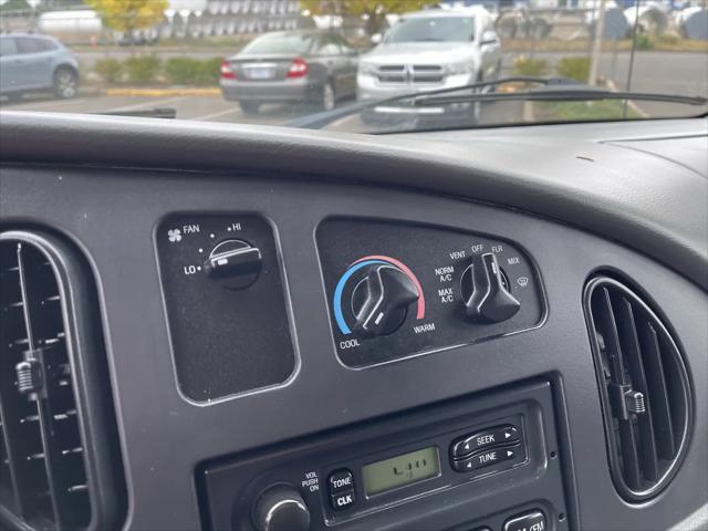 2008 Ford E-250 Commercial