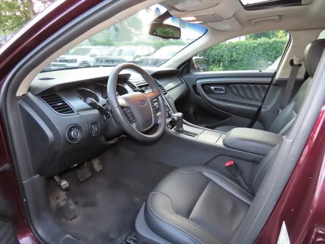2011 Ford Taurus SEL
