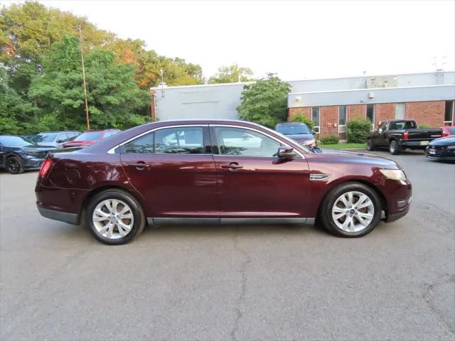 2011 Ford Taurus SEL