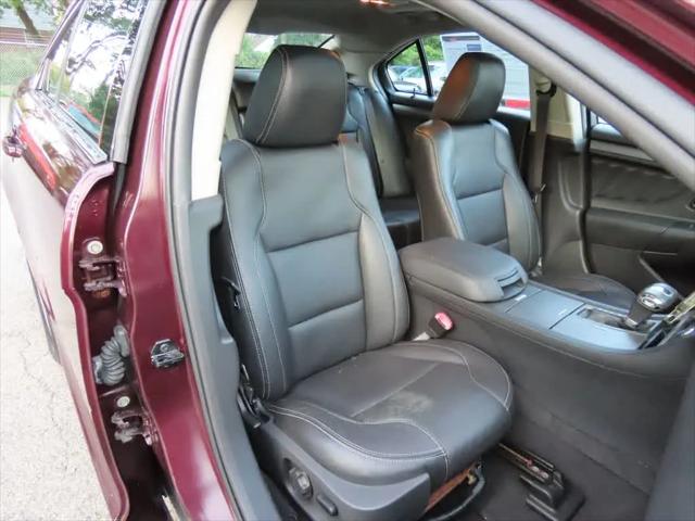 2011 Ford Taurus SEL