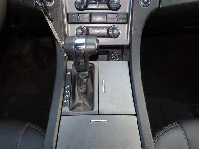 2011 Ford Taurus SEL