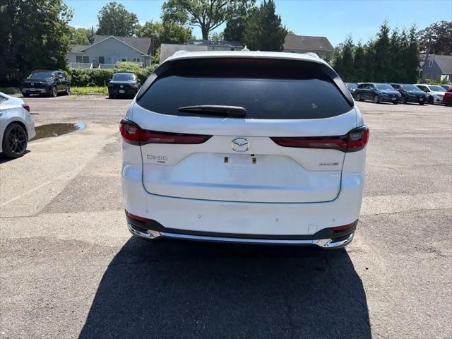 2024 Mazda X-90 Premium