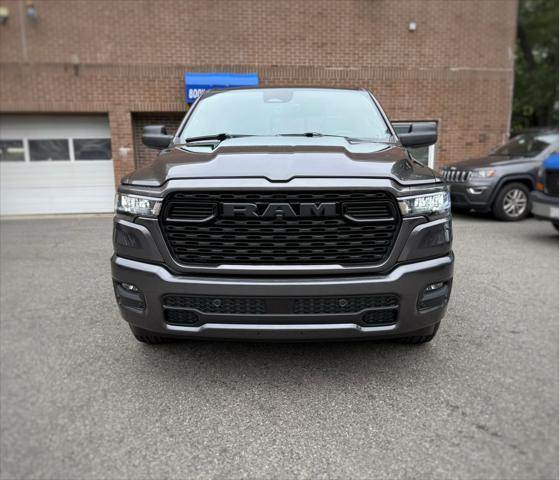 2026 Ram 1500 Express Crew Cab 4x4 57 Box