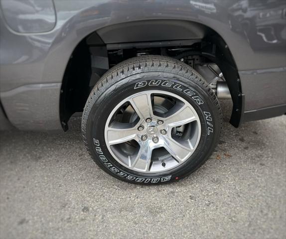 2026 Ram 1500 Express Crew Cab 4x4 57 Box