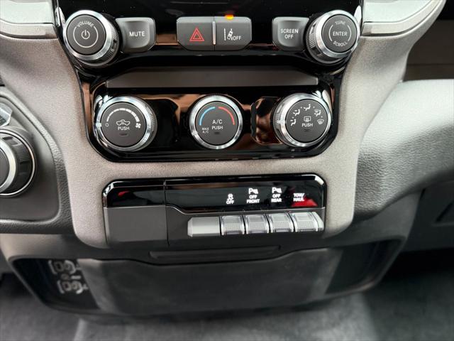 2026 Ram 1500 Express Crew Cab 4x4 57 Box