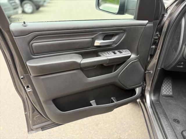 2026 Ram 1500 Express Crew Cab 4x4 57 Box