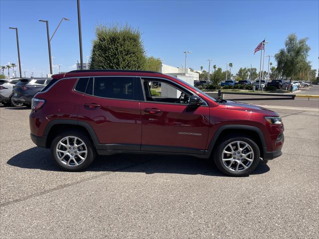 2022 Jeep Compass Latitude Lux 4x4