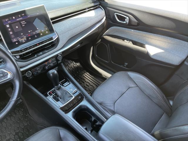 2022 Jeep Compass Latitude Lux 4x4