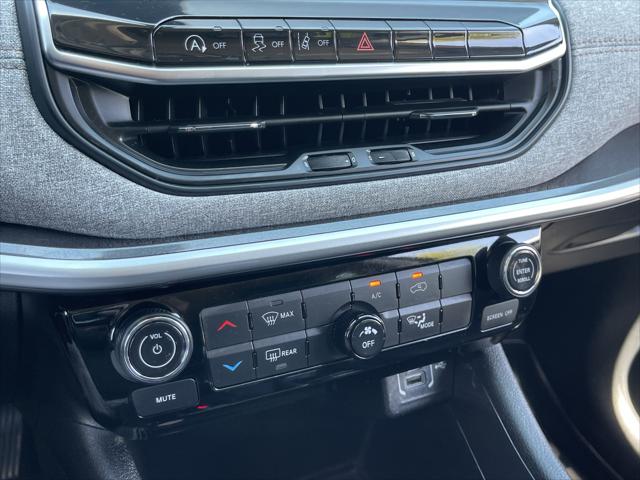 2022 Jeep Compass Latitude Lux 4x4