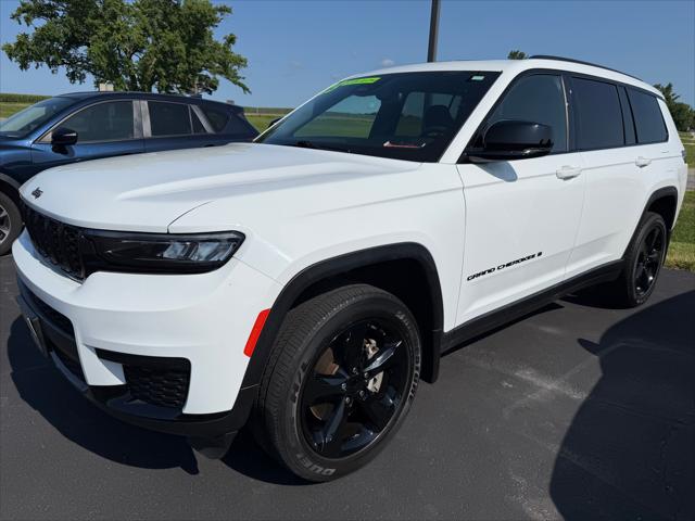2023 Jeep Grand Cherokee L Altitude 4x4 for sale in Viroqua, WI