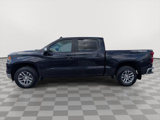 2022 Chevrolet Silverado 1500 4WD Crew Cab Standard Bed LT
