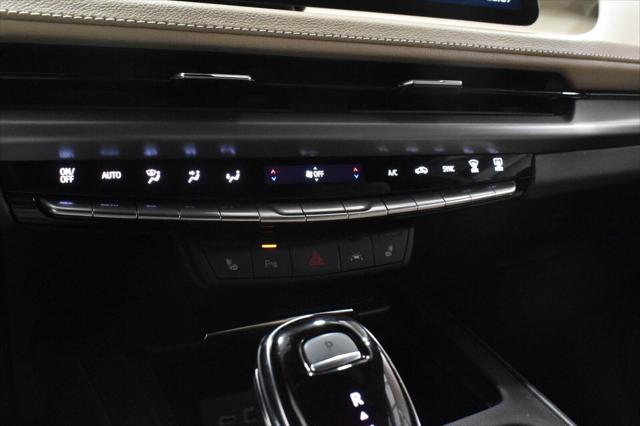 Used 2024 Cadillac XT4 AWD Luxury For Sale in Toledo, OH