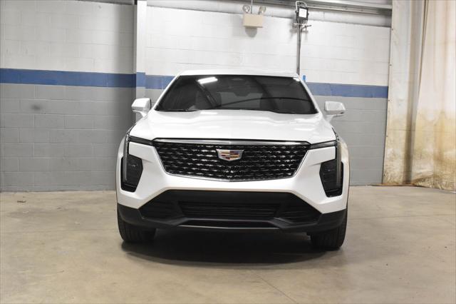 Used 2024 Cadillac XT4 AWD Luxury For Sale in Toledo, OH