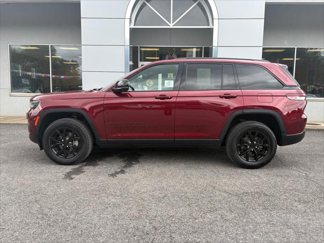 2025 Jeep Grand Cherokee Altitude 4x4 2025 Jeep Grand Cherokee Altitude 4x4