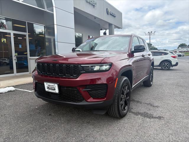 2025 Jeep Grand Cherokee Altitude 4x4 2025 Jeep Grand Cherokee Altitude 4x4