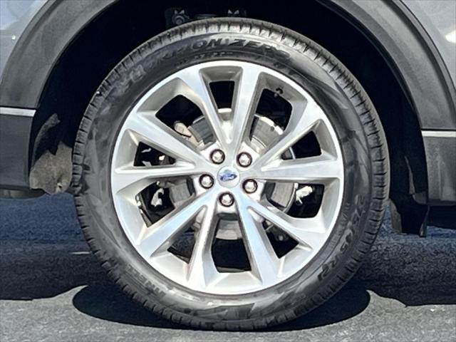 2021 Ford Explorer Platinum
