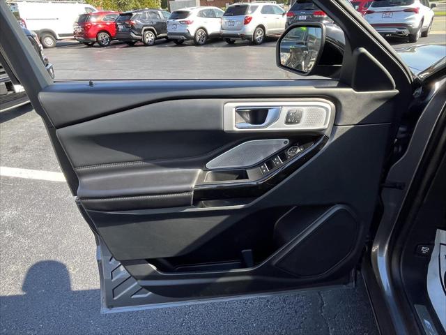 2021 Ford Explorer Platinum