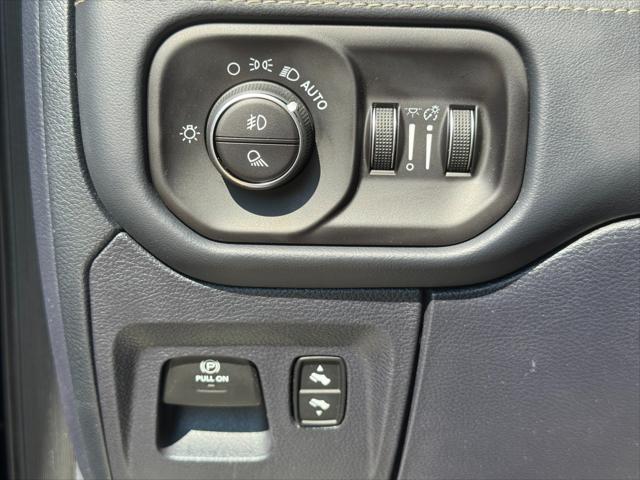 2019 Ram 1500 Limited Crew Cab 4x2 57 Box