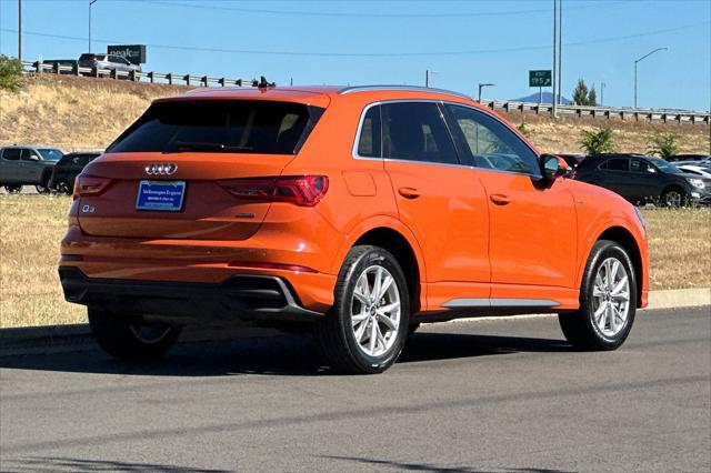 2025 Audi Q3 Premium 45 TFSI S line quattro Tiptronic